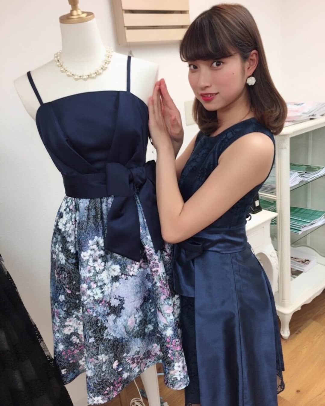 高木祐希のインスタグラム：「. 👗カラードレスのフィッティング👗 . 本日も @yuki_17no4 から  投票して頂けると嬉しいです♡🙏🏻 . #dorrydoll」