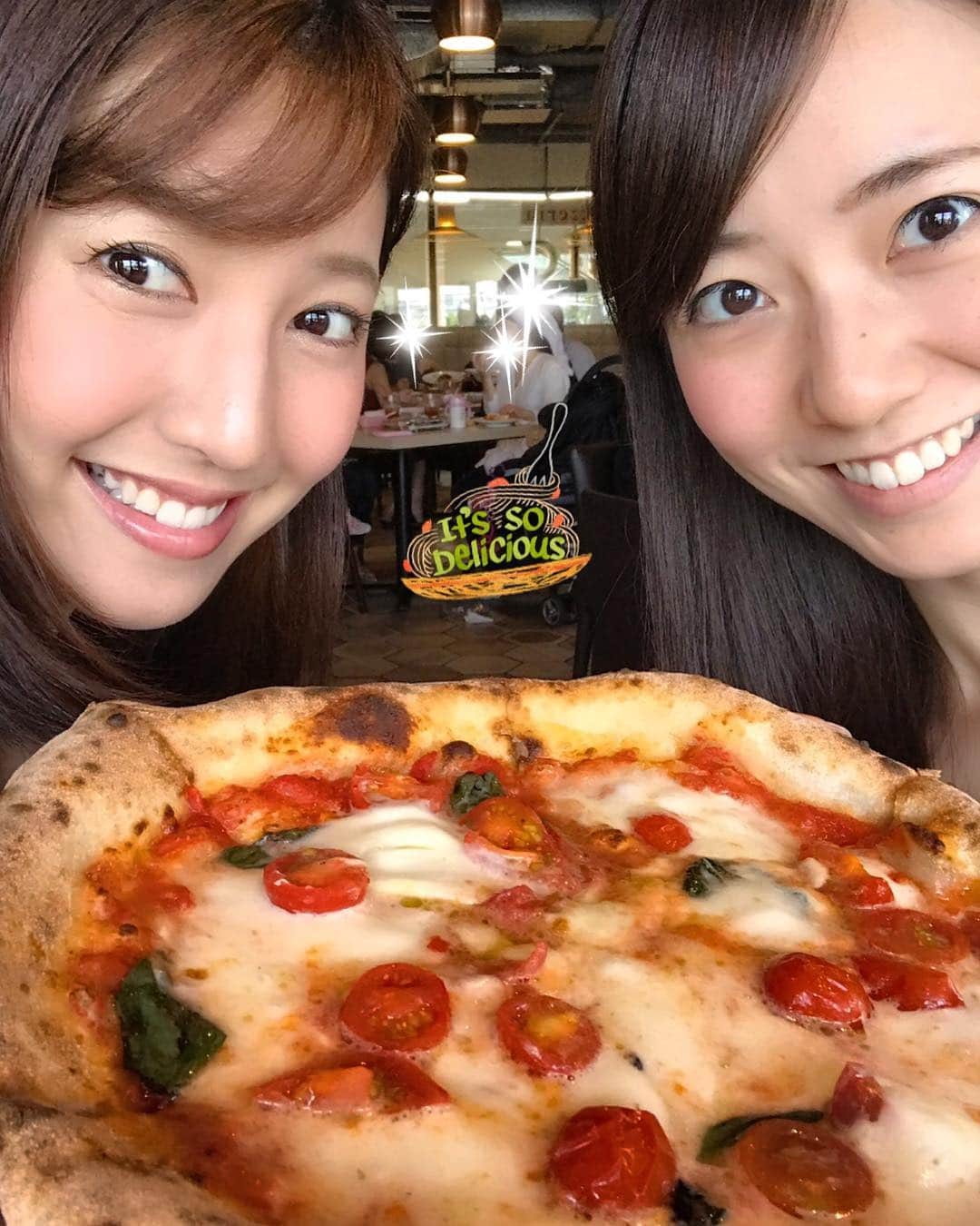 小澤陽子さんのインスタグラム写真 - (小澤陽子Instagram)「🍕🍕🍕🍕🍕🍕🍕 ピザ じゃなくて、 ピッツァ です。 🍕🍕🍕😋🍕🍕🍕🍕💕🍕🍕🍕 * *  さて誰の言葉でせう❔。笑  #内田嶺衣奈 アナ #小澤陽子 #フジテレビアナウンサー」9月14日 18時26分 - yoko.ozawa729