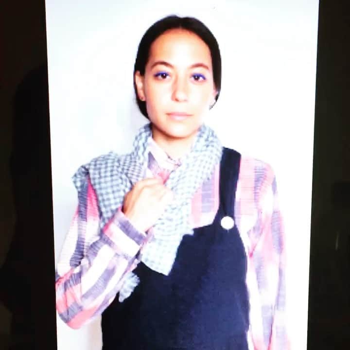 のインスタグラム：「Gingham super light scarf, handloom dress made by indigenous America 🌎:::made in meditation:::spring 18 @sommwhere. Check out collaboration @coterie_show booth #6246 tomorrow 🌎#sustainablestyle #sustainablefashion #sustainableliving #sustainabledesign」