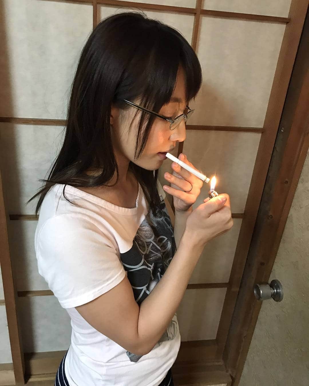 AV女優喫煙画像 