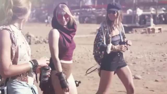 ウィットニー・バンスのインスタグラム