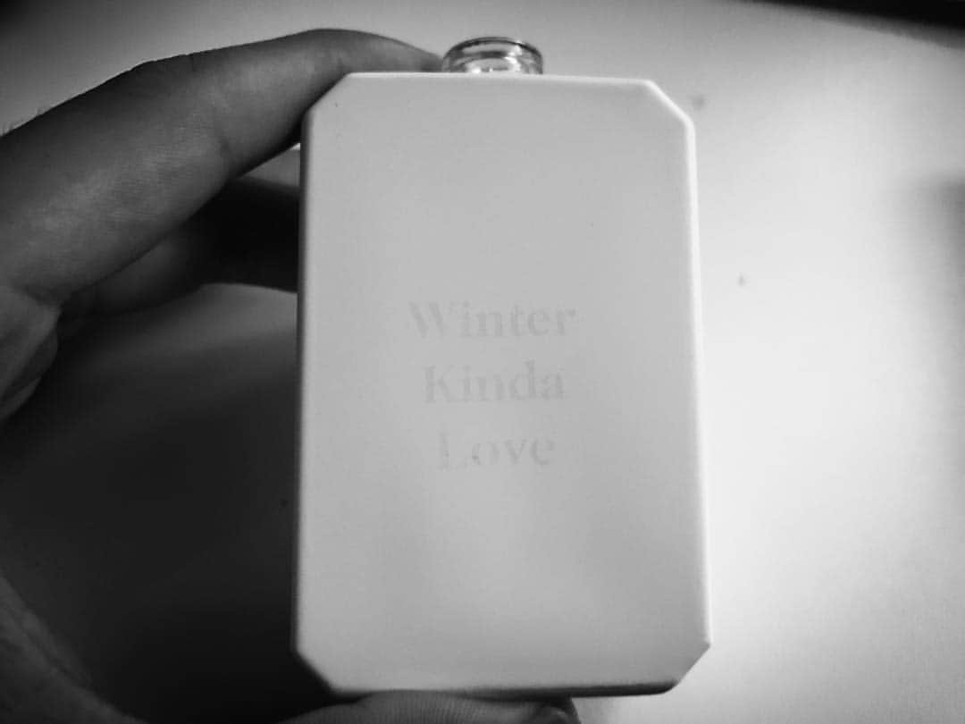 赤西仁さんのインスタグラム写真 - (赤西仁Instagram)「香水第二弾"Winter Kinda Love"！.....を考えちう。。 #リベンジ #revenge #匂い #むずくしい #香水 #AnotherOne #WinterKindaLove #第一弾クレーム殺到だった #頭痛いって言われた #ショック #Shock #でもメゲない  #おっぱい」9月18日 22時47分 - jinstagram_official