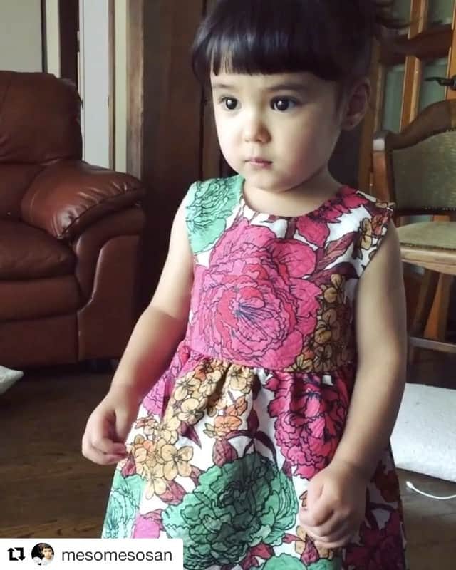 mamaPRESS -ママプレス- のインスタグラム：「#Repost @mesomesosan さんの投稿をご紹介！ ・ みんな大好きアンパンマン！真剣に訴える表情がたまりませんねぇ😍 いつか会えるといいですね🤗💕 ・ ------------- なぜBSのおはようアンパンマンはアンパンマンミュージアムの特集をするのか…❓悲痛な叫びをお聞きください… ＊ #娘 #daughter #2歳11ヶ月 #アンパンマンミュージアムに行きたいよ #行かない #ママプレス #ママプレスムービー」