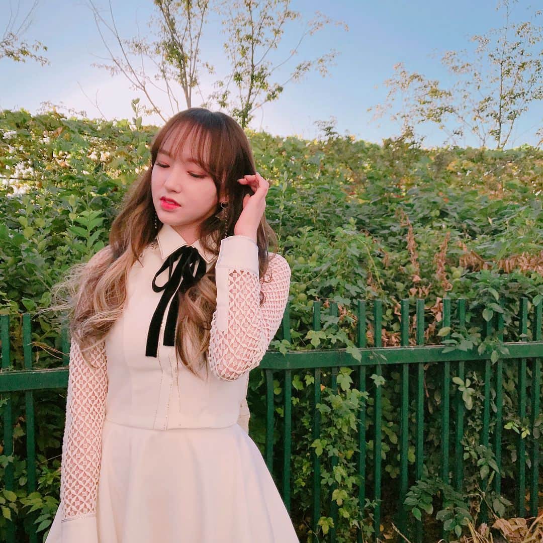 ソンソのインスタグラム：「🌳🌳🌳🌳🌳🌳🌳 #소리바다어워즈 ~~ #라이징핫스타상 받았어요~~~>< 너무 감사드려요~ ㅠㅠ ㅠㅠ」