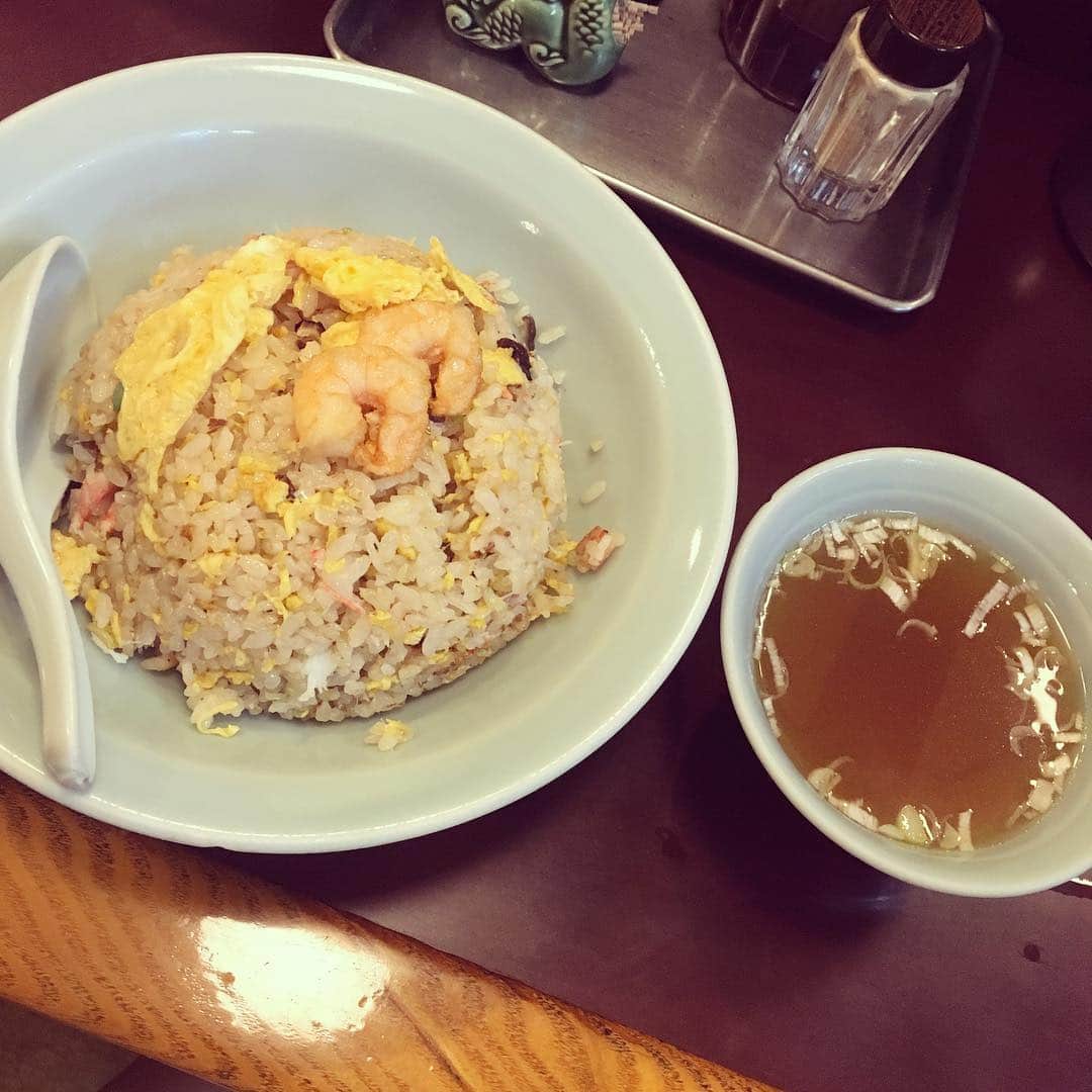 蒼山幸子さんのインスタグラム写真 - (蒼山幸子Instagram)「最近 やっぱり すきです炒飯。 力が出る味。」9月20日 20時35分 - sachiko_aoyama