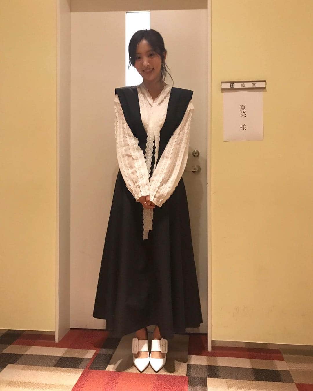 夏菜さんのインスタグラム写真 - (夏菜Instagram)「前にも言いましたが、本日19時からは「忍24時」ですよー🙋💕 日テレです🐣 おたのしみに💙💛💚 #日テレ#忍24時」9月21日 11時12分 - natsuna_official