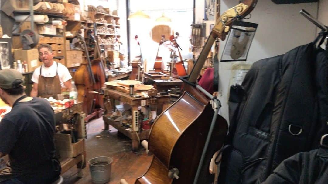 イーサン・エンブリーのインスタグラム：「I found where I want my ashes scattered. #davidgagestringinstruments 36 Walker St, New York, NY 10013」