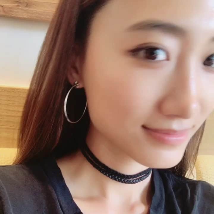 白雪のインスタグラム：「❤️❤️❤️ #中毒性強め #mycollection #chromehearts」