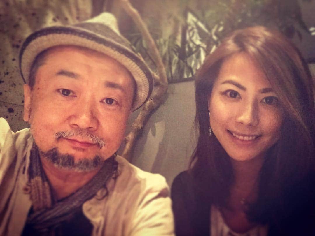谷崎テトラのインスタグラム：「環境キャスターの竹田有里さんとミーティング。今年のエコプロダクツ展2017のことやSDGsのことなど二人で企て中。」