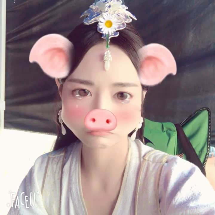 KIKIのインスタグラム：「— 🐽—」