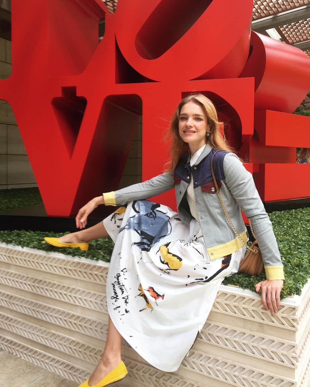 ナタリア・ヴォディアノヴァさんのインスタグラム写真 - (ナタリア・ヴォディアノヴァInstagram)「I ❤️#india 🌹🙏🏻」9月23日 1時28分 - natasupernova