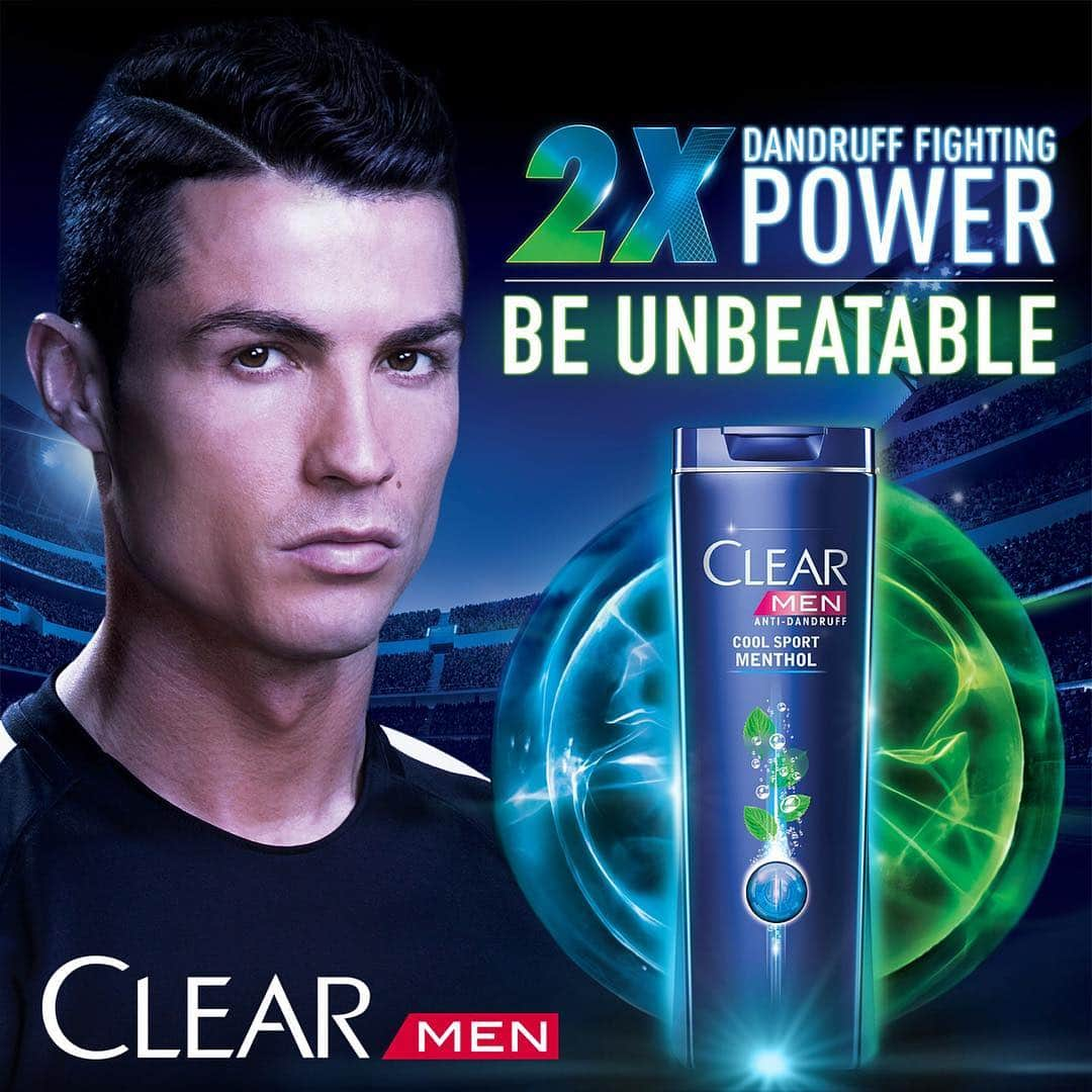 クリスティアーノ・ロナウドさんのインスタグラム写真 - (クリスティアーノ・ロナウドInstagram)「Unbeatable Performance with 2x the Power! 🤜🏼 🤛🏼 #CLEARMen」9月23日 2時33分 - cristiano