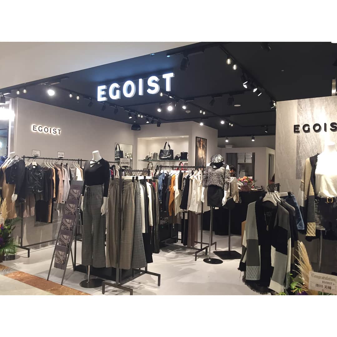 名古屋パルコさんのインスタグラム写真 - (名古屋パルコInstagram)「【RENEWAL OPEN】 本日、西館4F EGOIST (エゴイスト) @egoist_official  がリニューアルオープンいたしました✨ . 限定アイテムなどイベント開催しております！！ . ぜひ遊びに来てくださいね！ . #名古屋パルコ #名古屋 #nagoya #パルコ #EGOIST #エゴイスト#池田美優 #みちょぱ #栄」9月23日 12時41分 - parco_nagoya_official