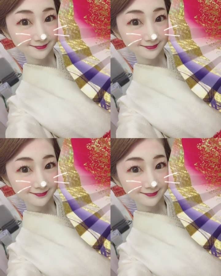 奈々子のインスタグラム：「そして奈々子も 中日劇場にて踊り納め、舞って参りました。(*^_^*) 歌舞伎や宝塚、日舞の観劇で足繁く通った中日劇場☆ 自分の日舞のお稽古には全く足繁く通えておりませんが(*_*) 今年度一杯の中日劇場の舞台に立てるのもこれが最後という事で、どうしても踊りたい…‼︎ という気持ちとは裏腹に やる気あるんですかってゆー練習量でしたがなんとか踊り終える事ができました。㊗️ . . #日本舞踊 #お披露目 #白塗り #扇子の舞が好き #kimono」