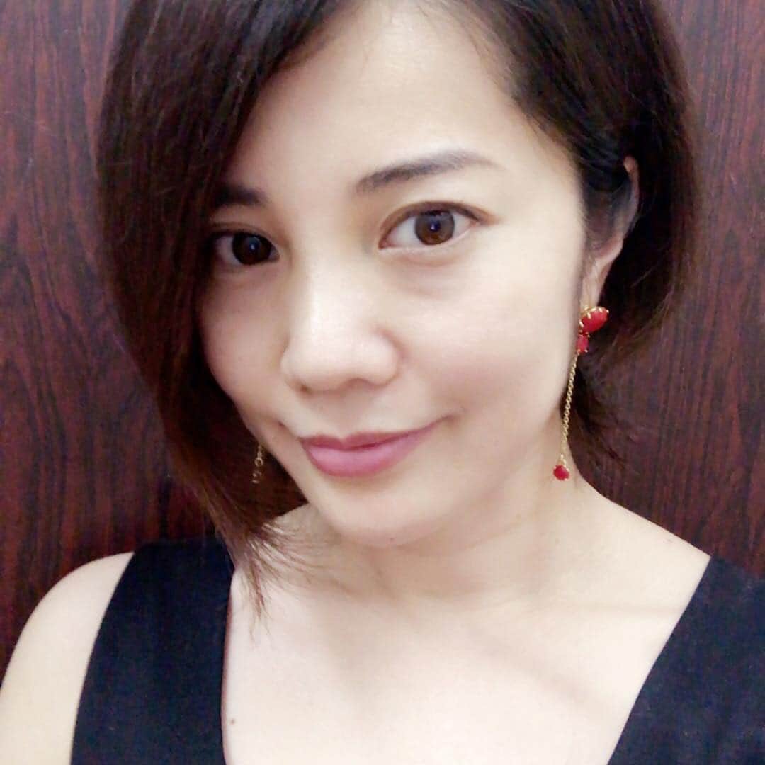雨宮朋絵さんのインスタグラム写真 - (雨宮朋絵Instagram)「夫とデートしてきます♡  #hongkong  #愛され起業」9月23日 22時19分 - amemiyatomoe