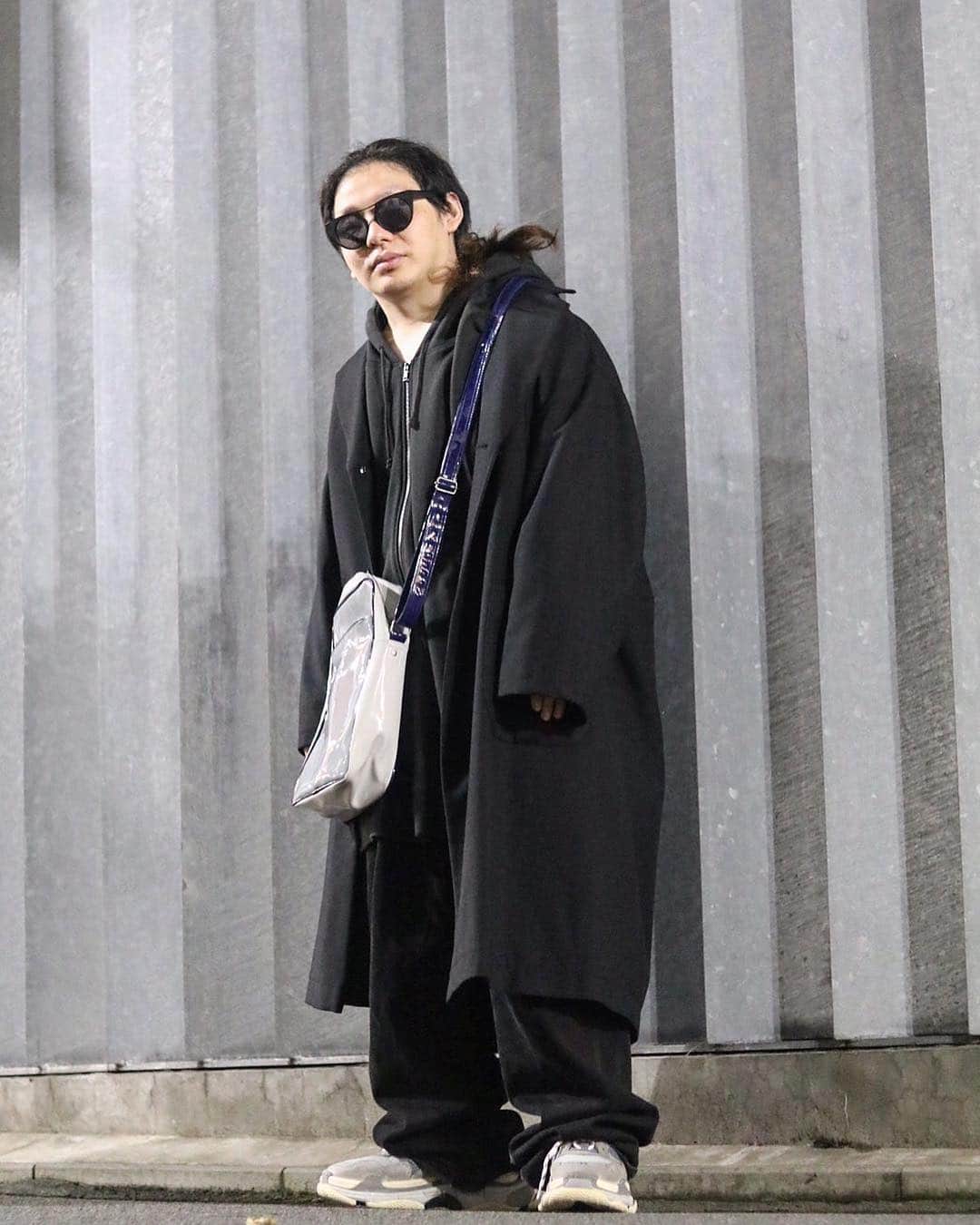 ロザッチのインスタグラム：「STYLE!! #triples #balenciaga #balenciagatriples #balenciagasneakers #balenciagashoes #yhojiyamamoto #champion」