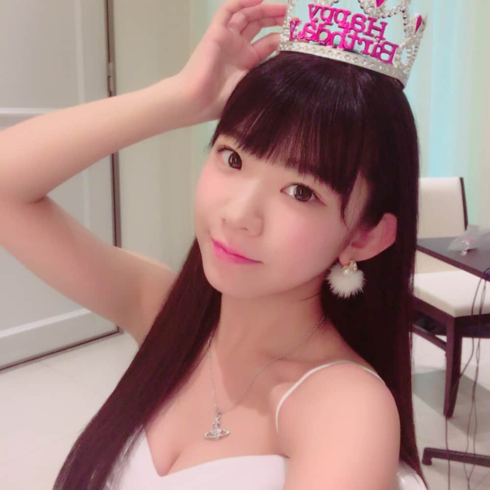 長澤茉里奈さんのインスタグラム写真 - (長澤茉里奈Instagram)「まりちゅうバースデー #ロリなまりながまさか22才なわけない きてくれた皆さんありがとう！ みんなと過ごした大切な日 一生忘れません」10月9日 0時18分 - marinanagasawa1008
