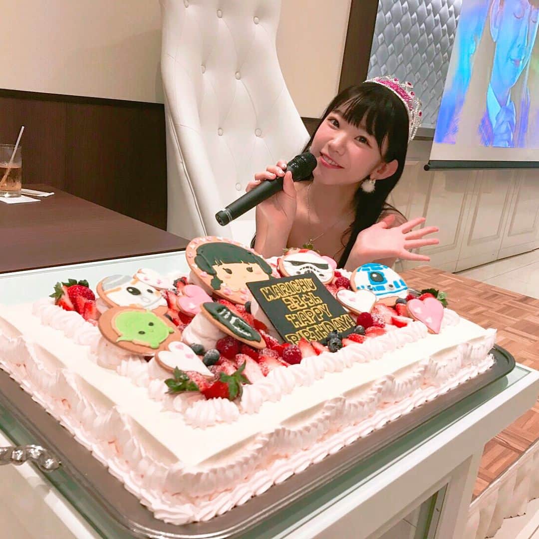 長澤茉里奈さんのインスタグラム写真 - (長澤茉里奈Instagram)「まりちゅうバースデー #ロリなまりながまさか22才なわけない きてくれた皆さんありがとう！ みんなと過ごした大切な日 一生忘れません」10月9日 0時18分 - marinanagasawa1008