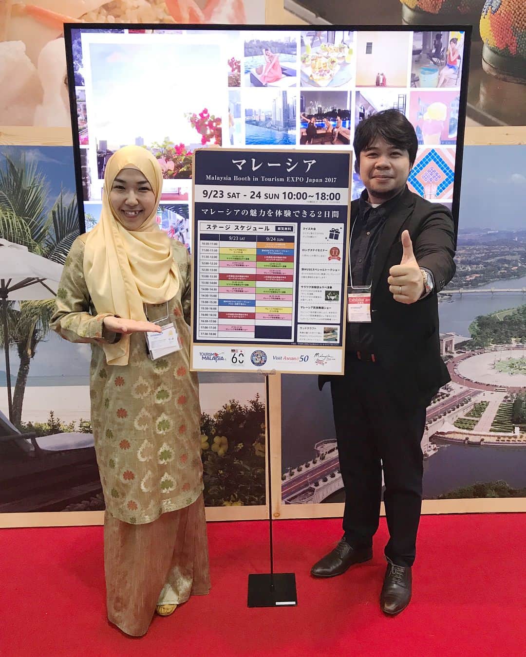 Risa Mizunoのインスタグラム：「My husband and I got a wonderful opportunity to promote Malaysia at the largest travel event, Tourism Expo Japan 2017 in Tokyo🗼✨ One of our big dream is to be a bridge between Japan and Malaysia and this exhibition was the milestone to move one step closer towards our dream. Alhamdulillah We are hoping more interactions between the two countries in many ways and we will contribute by our own uniqueness 😊 Special thanks to @tourismmalaysia_japanoffice for organising the event and for those visited Malaysia booth. Terima Kasih and see you next year, Inshallah!  #japanesemuslim #islam #muslim #muslimah #japanese #japan #tokyo #malaysia #muslimahtokyo #jepun #tourism #trip #travel #日本人ムスリム #日本 #東京 #イスラーム #マレーシア #国際結婚 #旅行 #旅 #ツーリズムexpoジャパン #tourismmalaysia #🇲🇾 #❤️ #🇯🇵」