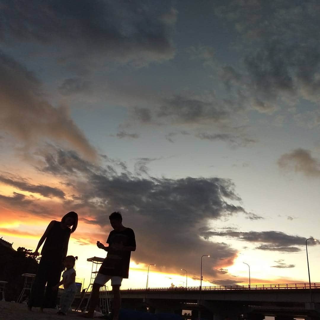 土屋修平さんのインスタグラム写真 - (土屋修平Instagram)「Okinawa Naha #beach #sunset」9月25日 0時01分 - shuhei_exb