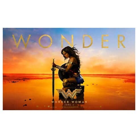 上原香代子のインスタグラム：「やっとやっとのWonder Woman。 強くて、美しくて、かっこよくて、超爽快。2時間半にギュッとまとめた感はあったけど、でも大満足。 主人公のダイアナの美しさに惚れ惚れしたなぁ♡ しっかし、思ったより涙がこぼれていたらしく、終わったあとのお手洗いで鏡に映った自分にびっくりした。 2019年公開の続編も楽しみ！ #wonderwoman #ワンダーウーマン #movie」