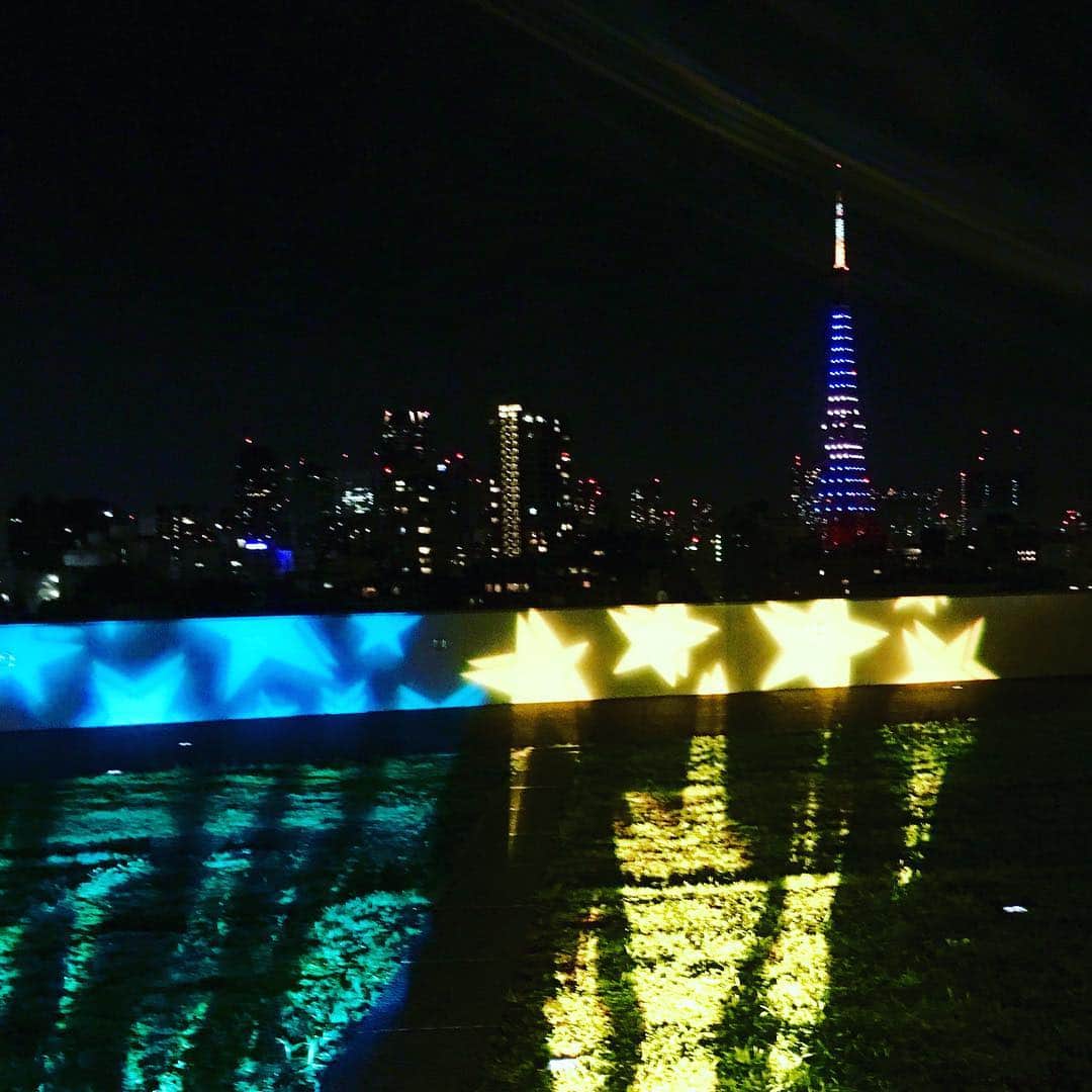 東京タワーさんのインスタグラム写真 - (東京タワーInstagram)「#東京タワー #tokyotower #tokyotower_official #スマステカラー#16年間ありがとう」9月25日 18時37分 - tokyotower_official