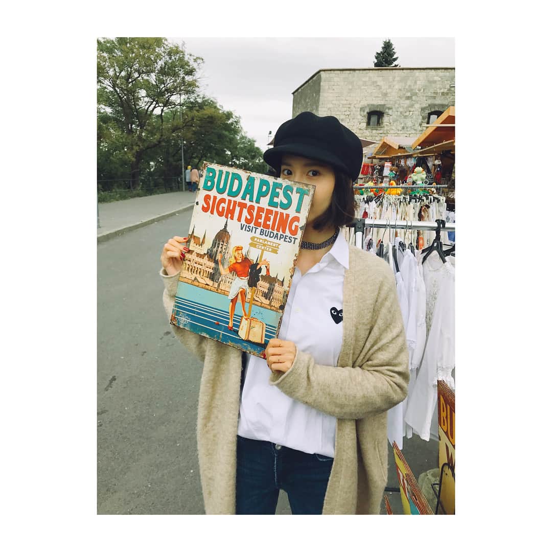 ユナさんのインスタグラム写真 - (ユナInstagram)「B U D A P E S T 💙 #융스타그램」9月25日 22時21分 - yoona__lim
