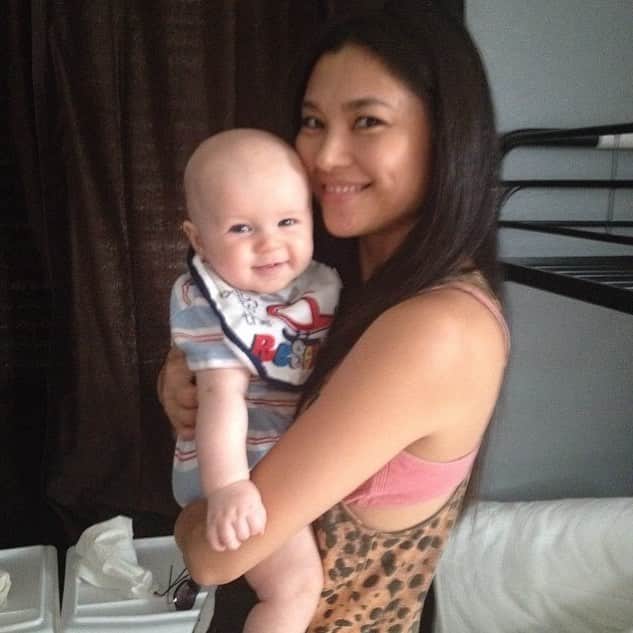 仲宗根梨乃さんのインスタグラム写真 - (仲宗根梨乃Instagram)「Awwwwwwww 👶machupapa pupupu❤️💋💕 when @michaelhenrywright was little baby」9月26日 12時47分 - rinokinawa