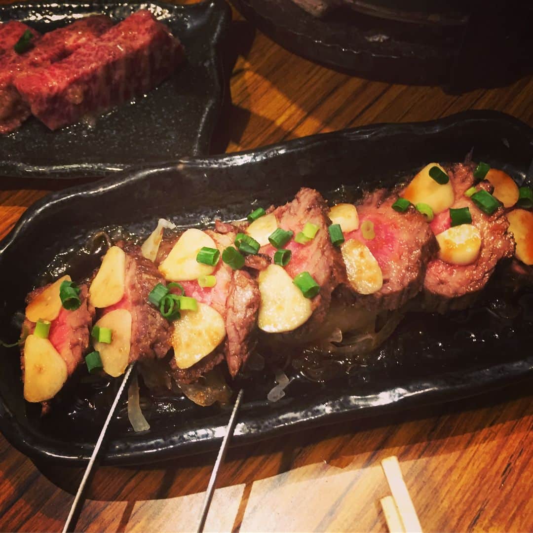芹澤つばささんのインスタグラム写真 - (芹澤つばさInstagram)「きのうは肉を欲した日🐷  ウシさんおいしい... きっとわたしもたべたらおいしいんだろーな...🙊 #我が肉質に自信  #焼肉#肉活#ソウルフード #肉汁が五臓六腑に染み渡った #んまんま#ごちそうさまでした🙏」9月27日 2時07分 - seritsuba_ay