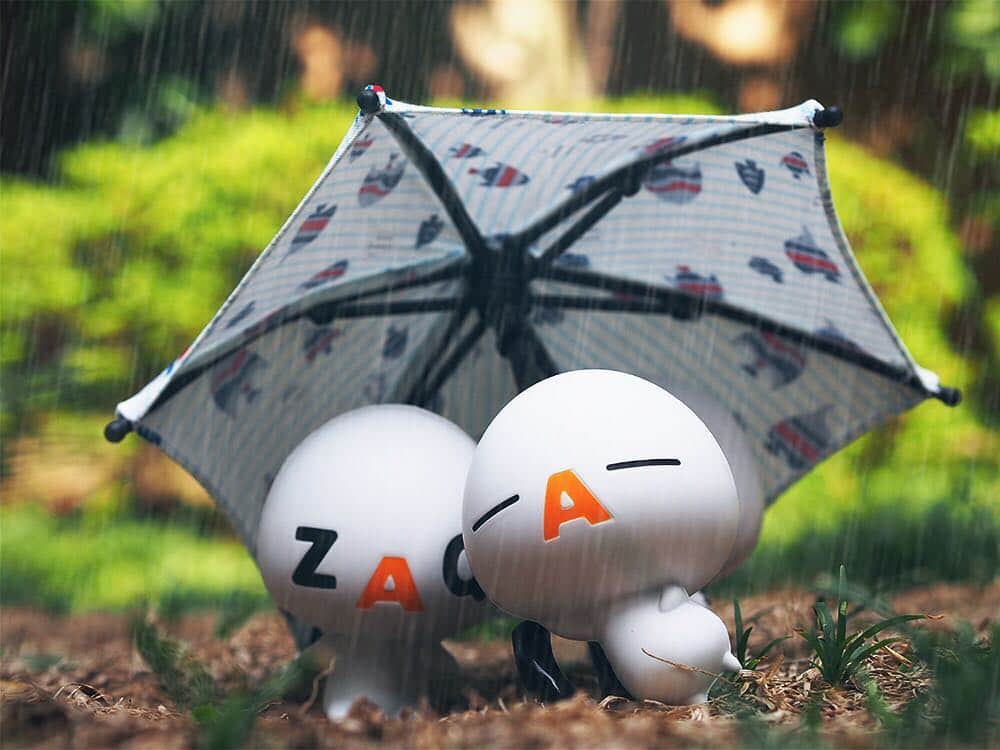 ざっくぅ 公式Instagramさんのインスタグラム写真 - (ざっくぅ 公式InstagramInstagram)「秋の長雨。傘が活躍しそうですね☔️ ざっくぅはみんなで雨宿り！？ ・ #秋 #秋だね #雨 #雨の日 #雨模様 #傘 #今日は雨 #rain #umbrella #ざっくぅ #jcom #ざっくぅ大好き」9月28日 17時00分 - zaq_official