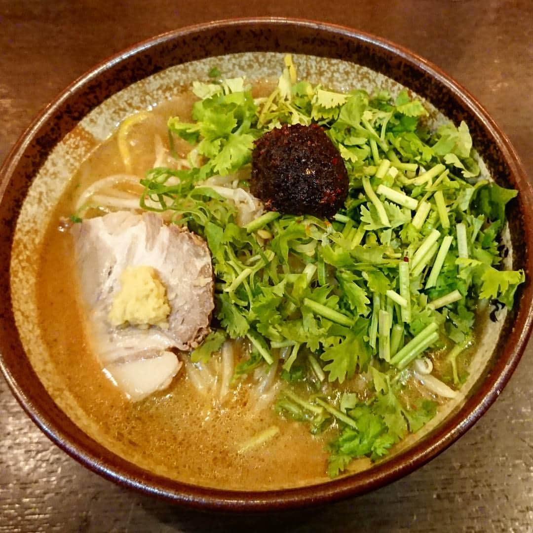 青木泰寛のグルメインスタ