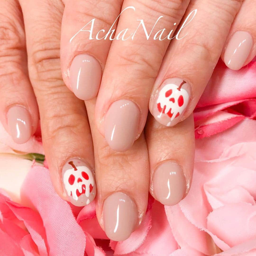 Achanailさんのインスタグラム写真 Achanailinstagram ヴィランズの毒りんご Ameblo Jp Acha Nail Entry Html 白雪姫 ディズニーシー 魔女 ハロウィンネイル ハロウィン ヴィランズ 毒リンゴ ベージュネイル ネイル ジェル