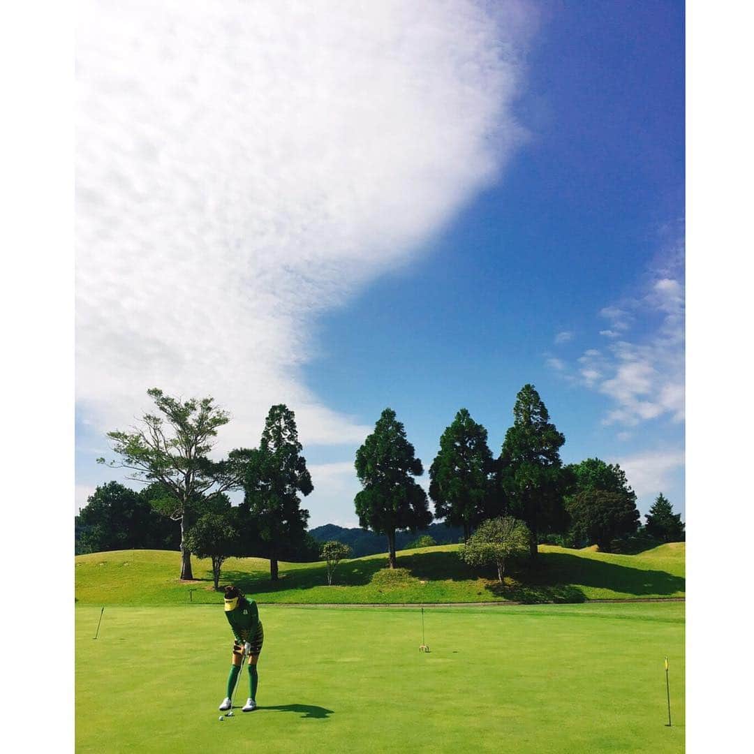 坂之下侑子さんのインスタグラム写真 - (坂之下侑子Instagram)「#晴れ☀️☀️ #ある日のゴルフ #空が綺麗だったー #アルチビオ #archivio #プロゴルファー」9月29日 22時41分 - yukiko_s0403