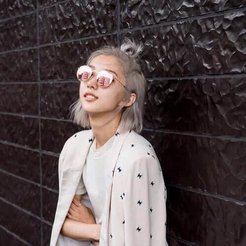 のインスタグラム：「I miss my silver hair  #Flashback #Tokyo」