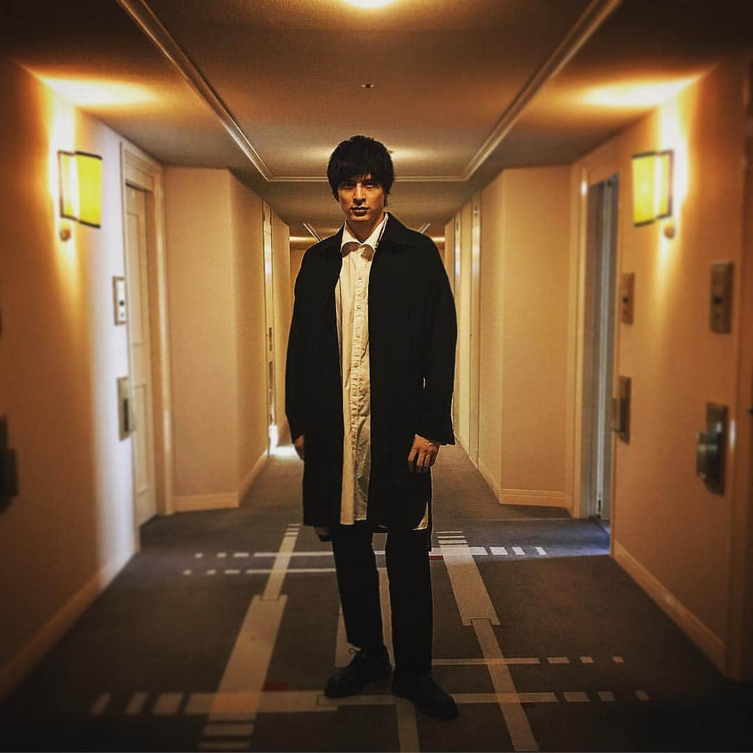 城田優さんのインスタグラム写真 - (城田優Instagram)「本日も安定のヨージコーデ  #yohjiyamamoto #初日舞台挨拶 #亜人 #観た方は是非感想を  #好きだった方は宣伝隊長を #何卒よろしくお願いします」9月30日 18時35分 - yu_shirota