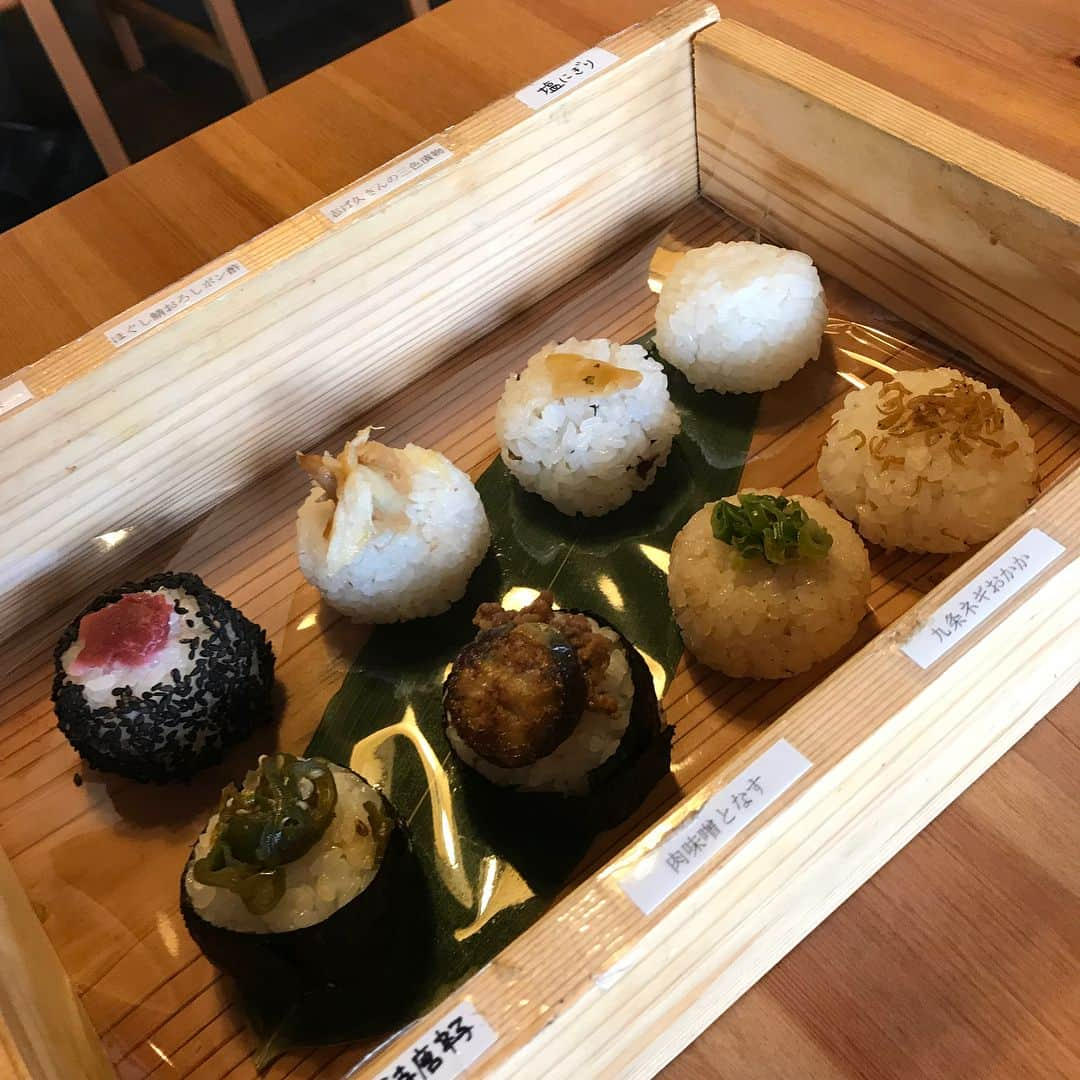 近藤あみのインスタグラム：「おにぎり…🍙」