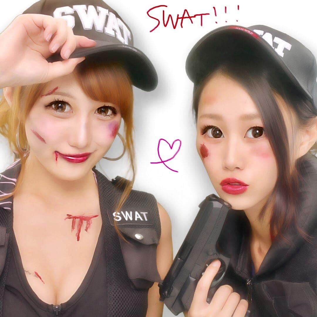 のインスタグラム：「*⑅︎୨୧┈︎┈︎┈︎┈︎୨୧⑅︎* * SWAT👮 * #swat #swatcostume #usj #universalstudiosjapan #ユニバ #コスプレ #仮装 #ぷりんと倶楽部 #🔫 #bf #ホラーナイト #halloween #horrornight #ハロウィン #ハロウィンメイク #血のり #ポニーテール #ponytail #costume #halloweenmakeup #instahalloween #followme」