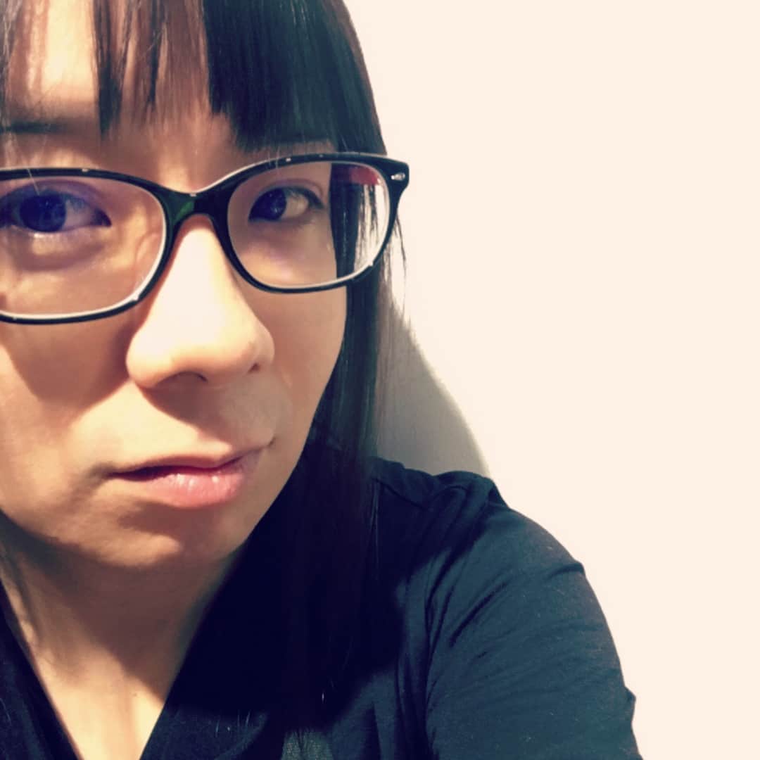 藤岡幹大さんのインスタグラム写真 - (藤岡幹大Instagram)「新しいメガネ出来上がってきたやで🤓 #メガネの日 には間に合わなかったやで🤓」10月2日 19時09分 - mikio158cm