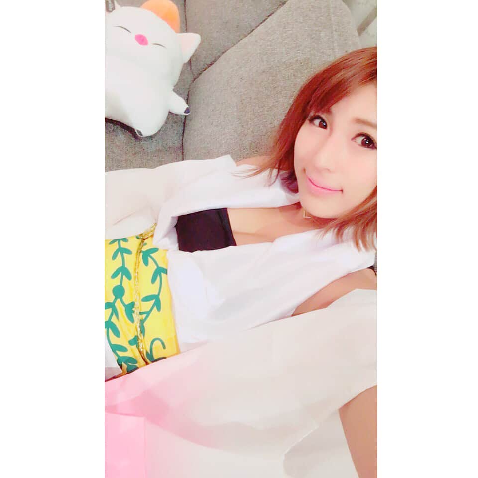 星野ナミのインスタグラム：「ユウナコスしたよ👻💞 ライトニングれみたん家にお泊まり♪ #ff #ff10」