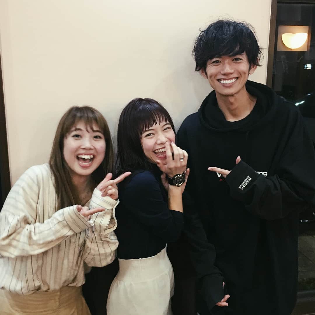 片山良平さんのインスタグラム写真 - (片山良平Instagram)「昨日の白河N.カラーセミナーフォト📸 福地ちゃん @natsuminmin19 外ハネ&パツっとバングになりました💇サク @ayumisakurada メイクもいい感じ✨ありがとうございました🙏 #ナプラ  #Nドット #カラー #セミナー #白河 #外ハネ #ボブ #LONESS」10月3日 11時54分 - ryohei_katayama