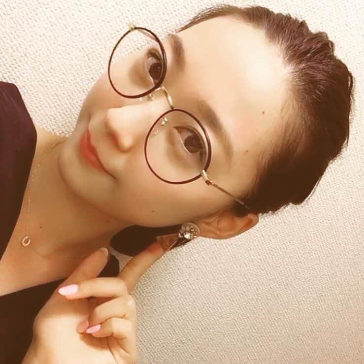 畠山愛理さんのインスタグラム写真 - (畠山愛理Instagram)「#NEWピアス 😊💗」10月4日 0時34分 - airihatakeyama