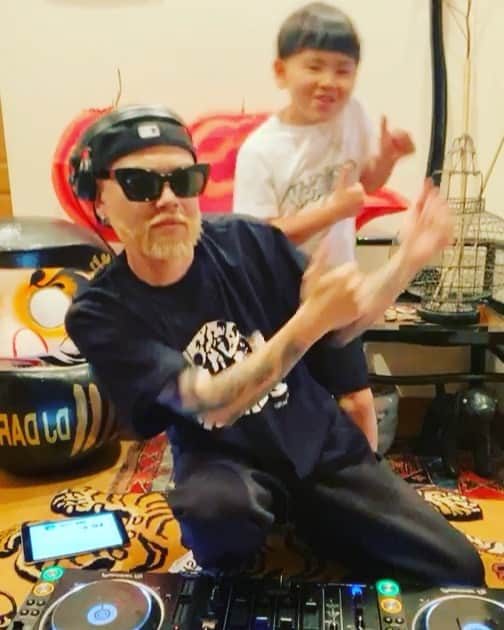 DJ DARUMAのインスタグラム：「"OH!🏠! " @pkcz_official  参加してくれた皆さんありがとう！😘 また次回コメント欄で遊びましょう📲」