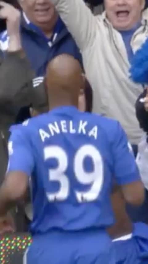 ディディエ・ドログバのインスタグラム：「Rate this @chelseafc team compare to 2005, 2006, 2015 and 2017 ?????」