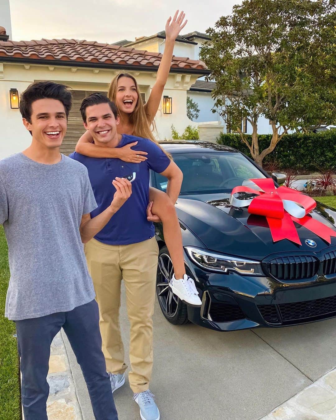 Brent Riveraのインスタグラム：「We surprised our brother for his birthday❤️ video on youtube :)」
