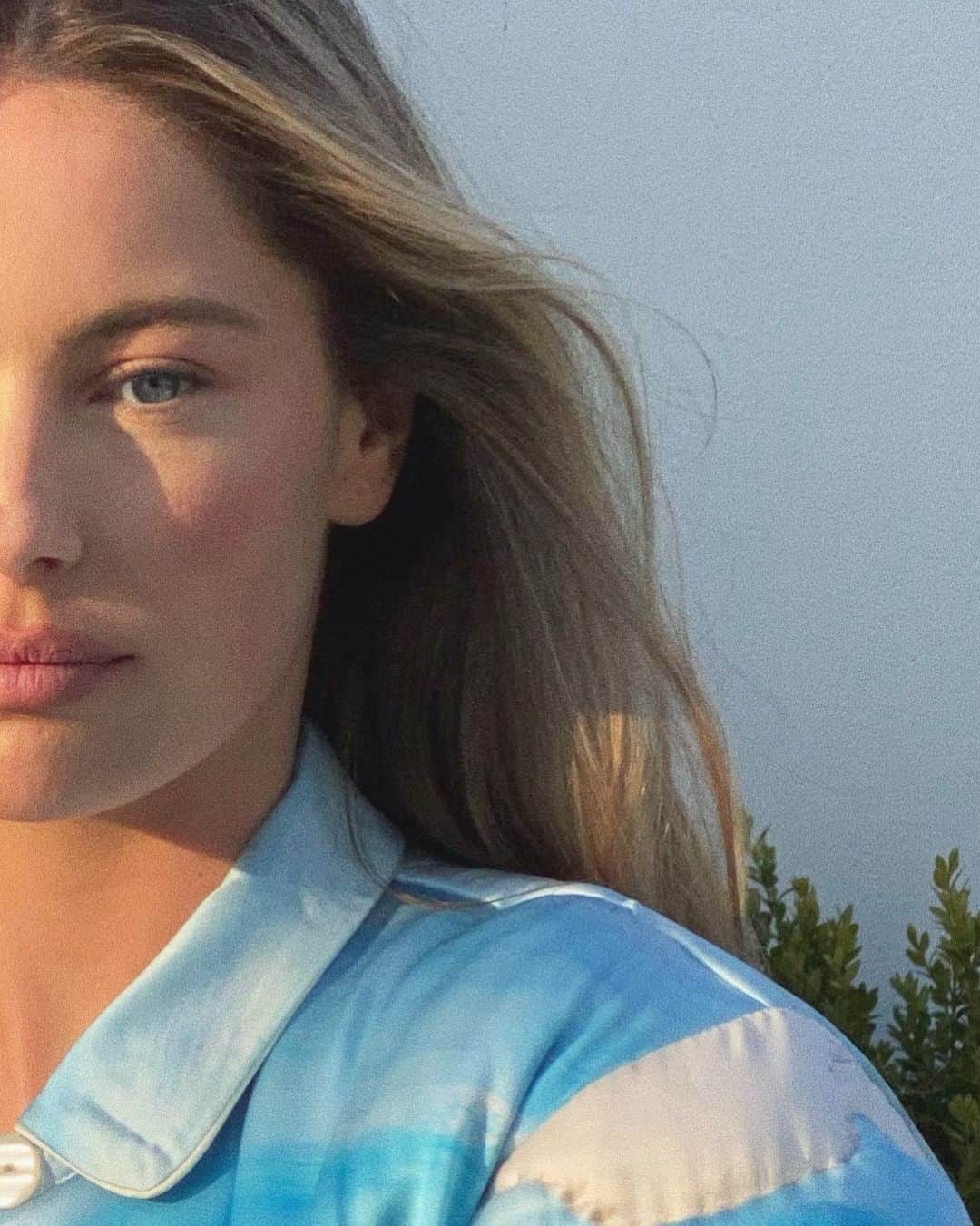 Mathilde Goehlerのインスタグラム：「Danish summer nights 🍓」