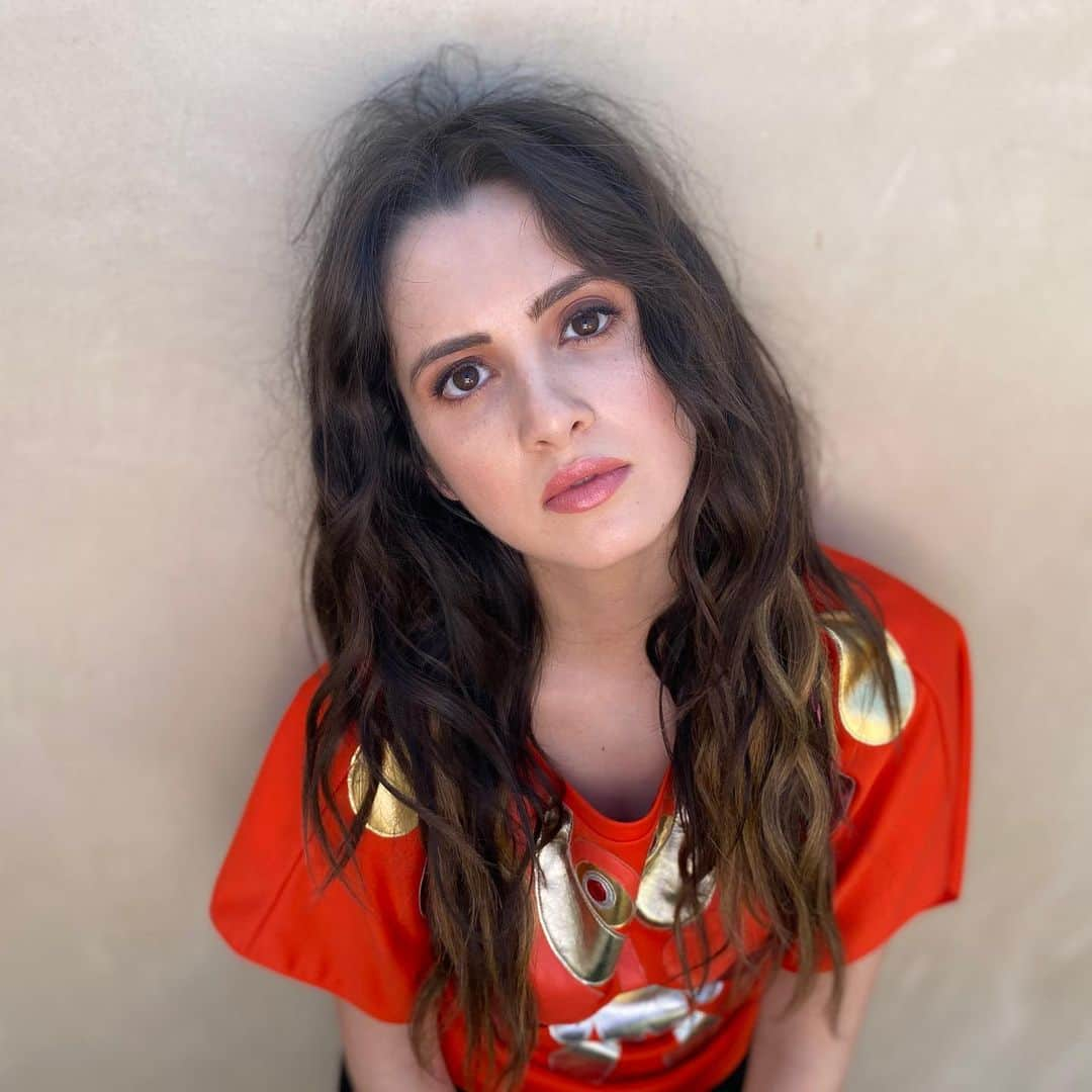 ローラ・マラノさんのインスタグラム写真 - (ローラ・マラノInstagram)「Some untouched outtakes for youuuu @bellomag」5月10日 5時12分 - lauramarano