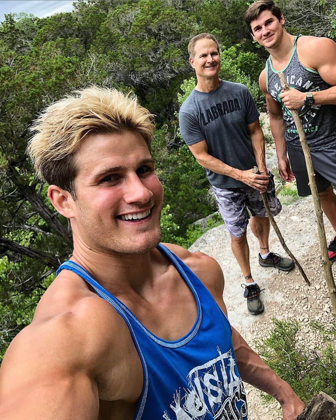 のインスタグラム：「Out searching for Big Foot... and we found him! Scroll to see haha 😂」