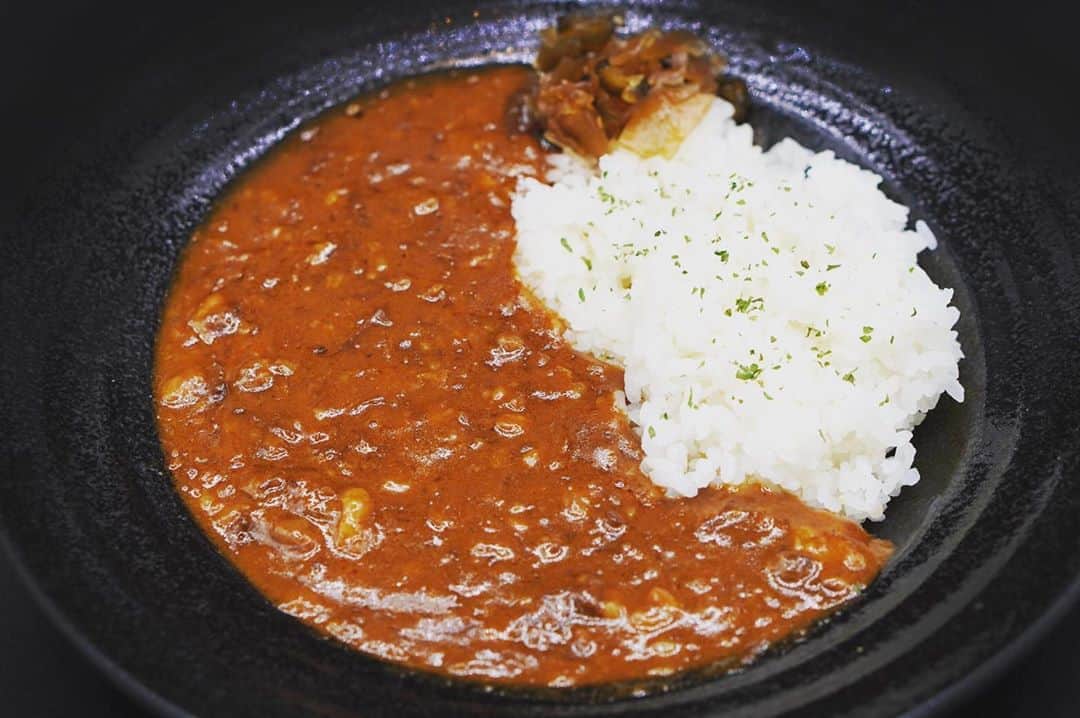 涼紫央のグルメインスタ