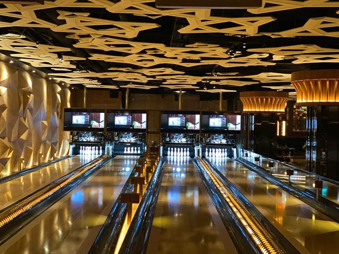 カン・イェウォンのインスタグラム：「🎳」