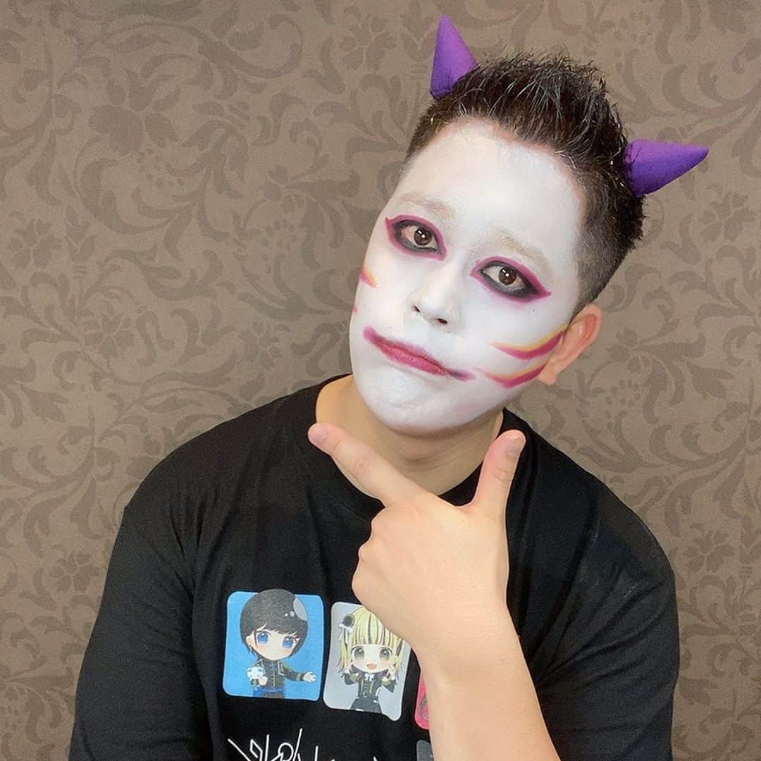 たっしーのインスタグラム：「GW何してた？ ＊ #モノクローン #虹色担当 #たっしー #アイドル #いいね」